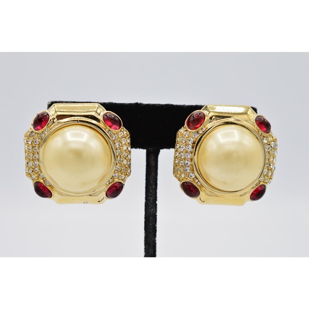 Ciner Vintage Cabochon Clip Earrings Red Rhinestone Gold Pearl Signed BinW